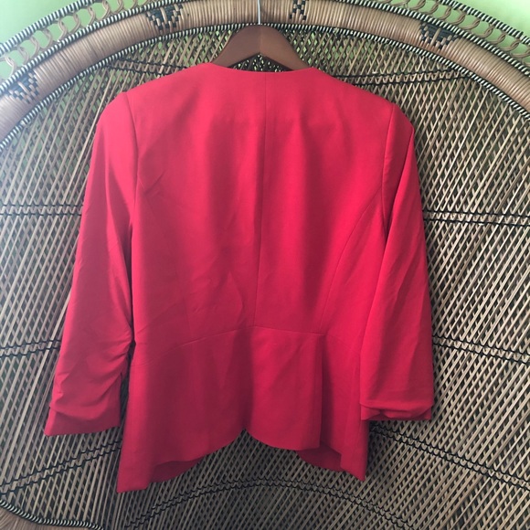 🌹2/30 Red Blazer - Picture 2 of 5